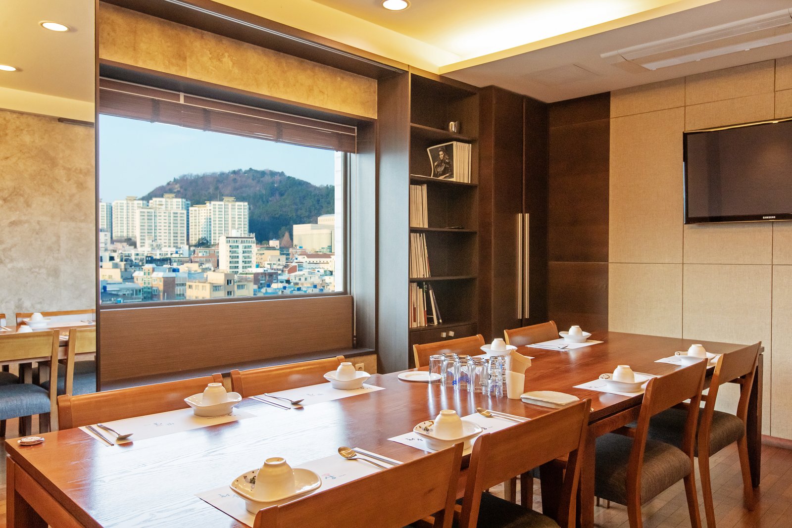 광안리 오션뷰 2~4인 창가 테이블
